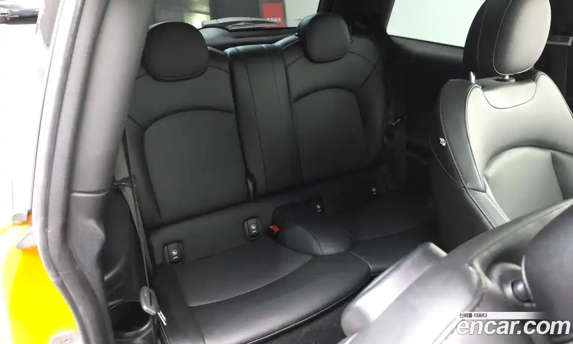 Mini Cooper 2014 1.5 Автомат в Москве № 628165, фото 12