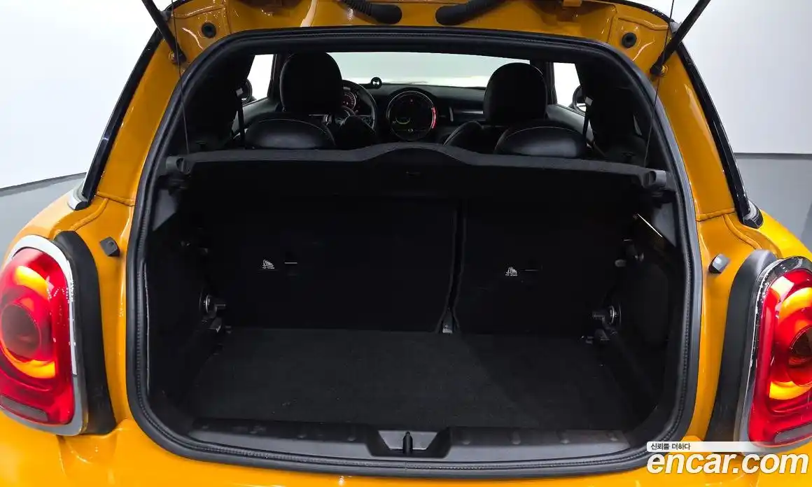 Mini Cooper 2014 1.5 Автомат в Москве № 628165, фото 20