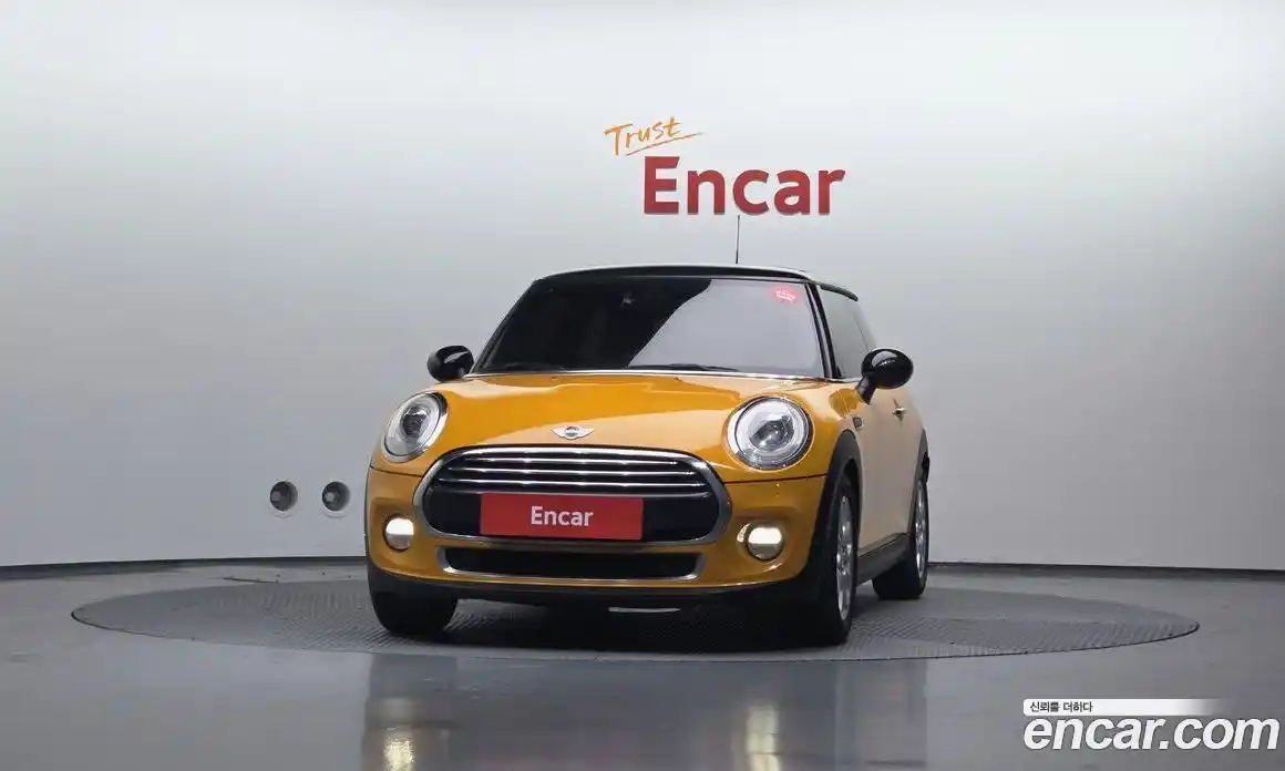 Mini Cooper 2014 1.5 Автомат в Москве № 628165, фото 3