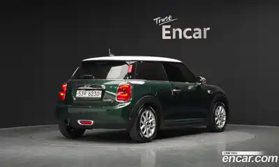 Mini Cooper 2014 1.5 Автомат в Москве № 628189, миниатюра 2