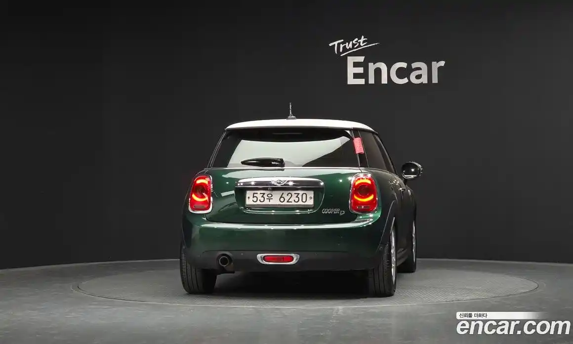 Mini Cooper 2014 1.5 Автомат в Москве № 628189, фото 4