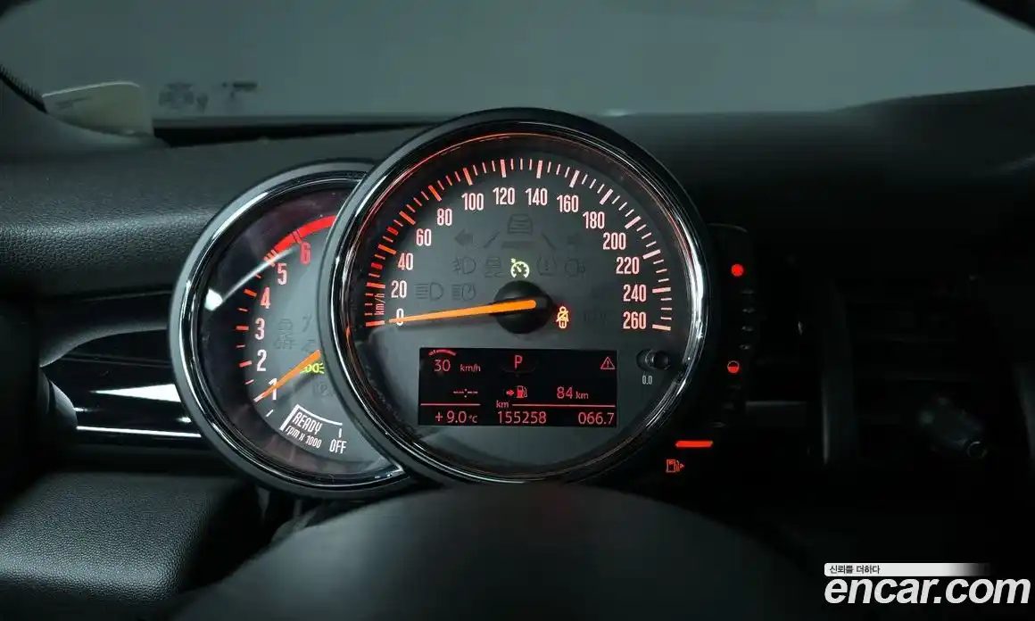 Mini Cooper 2014 1.5 Автомат в Москве № 628189, фото 8