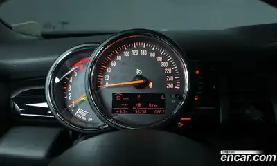 Mini Cooper 2014 1.5 Автомат в Москве № 628189, миниатюра 8