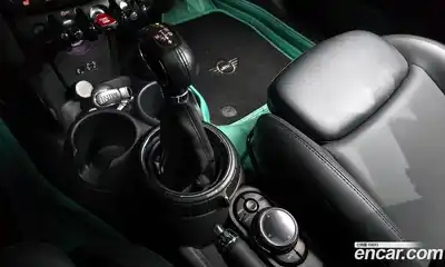 Mini Cooper 2014 1.5 Автомат в Москве № 628189, миниатюра 9