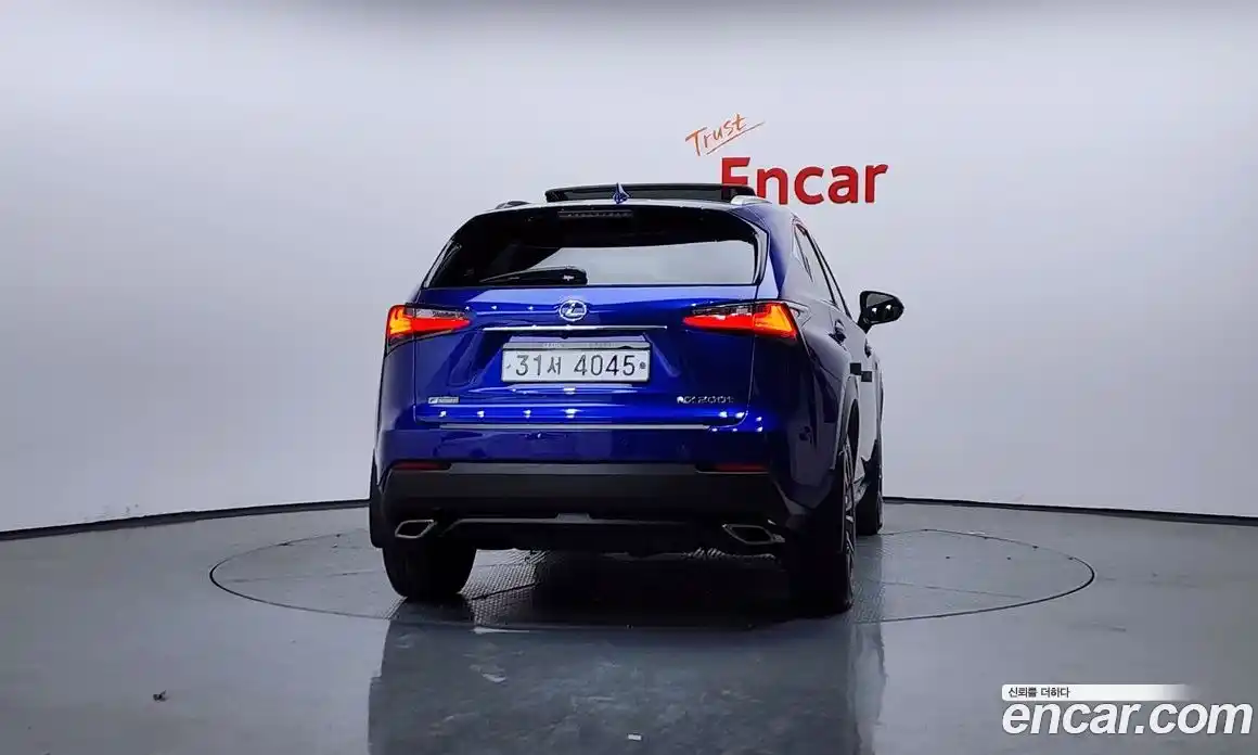 Lexus NX 2017 2.0 Автомат в Москве № 628579, фото 4