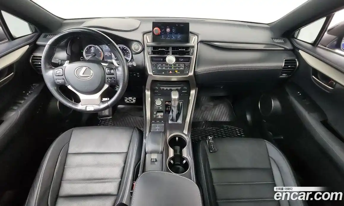 Lexus NX 2017 2.0 Автомат в Москве № 628579, фото 7