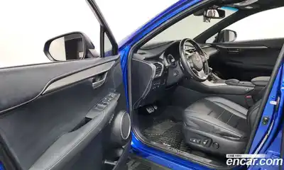 Lexus NX 2017 2.0 Автомат в Москве № 628579, миниатюра 10