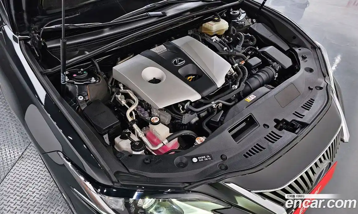 Lexus ES 2021 2.5 Автомат в Москве № 628602, фото 6