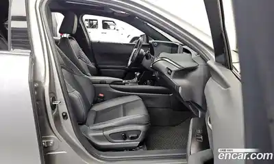 Lexus UX 2021 2.0 Автомат в Москве № 628609, миниатюра 11