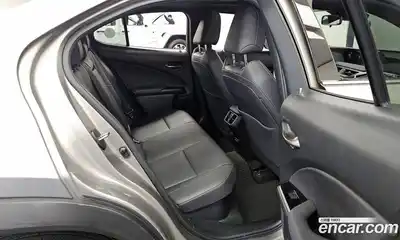 Lexus UX 2021 2.0 Автомат в Москве № 628609, миниатюра 12