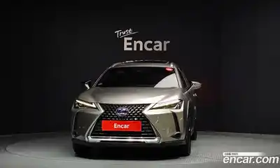 Lexus UX 2021 2.0 Автомат в Москве № 628609, миниатюра 3