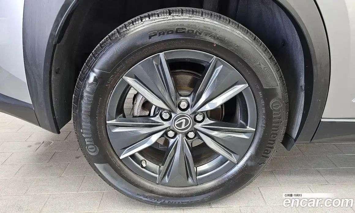 Lexus UX 2021 2.0 Автомат в Москве № 628609, фото 5