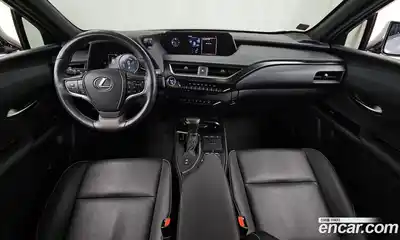Lexus UX 2021 2.0 Автомат в Москве № 628609, миниатюра 7