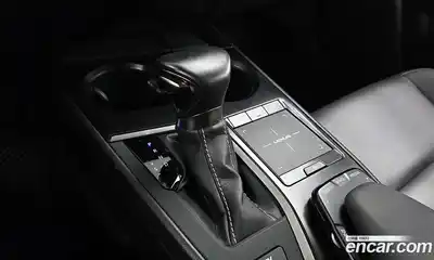 Lexus UX 2021 2.0 Автомат в Москве № 628609, миниатюра 9