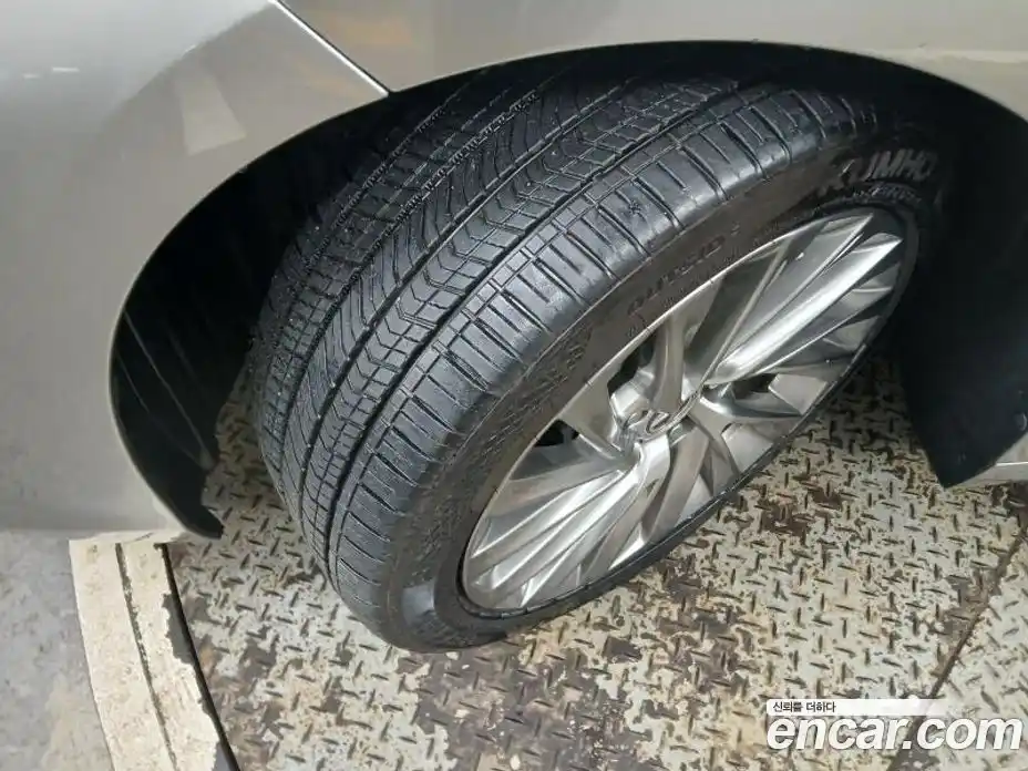 Lexus ES 2019 2.5 Автомат в Москве № 628774, фото 20