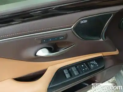 Lexus ES 2019 2.5 Автомат в Москве № 628774, миниатюра 10