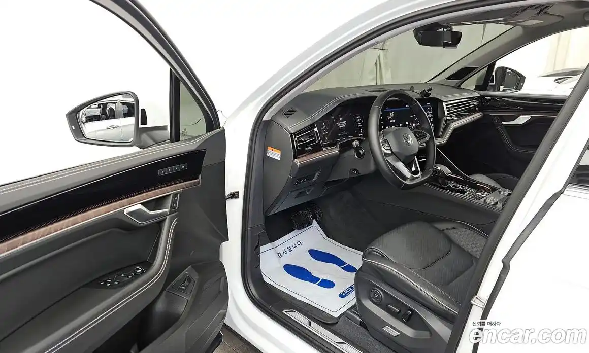 Volkswagen Touareg 2026 3.0 Автомат в Москве № 628812, фото 10