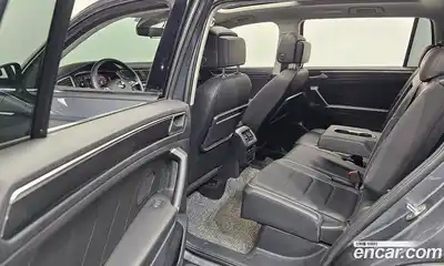 Volkswagen Tiguan 2020 2.0 Автомат в Москве № 628914, миниатюра 11