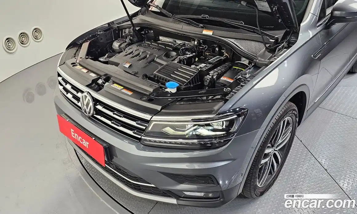 Volkswagen Tiguan 2020 2.0 Автомат в Москве № 628914, фото 6