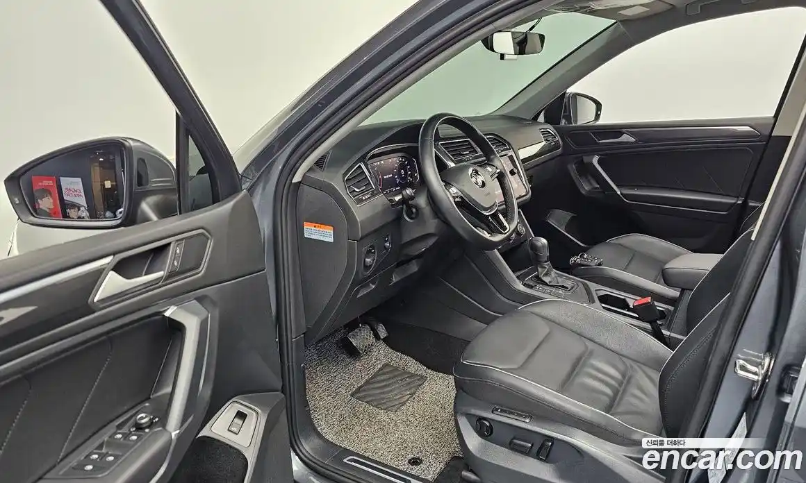 Volkswagen Tiguan 2020 2.0 Автомат в Москве № 628914, фото 10