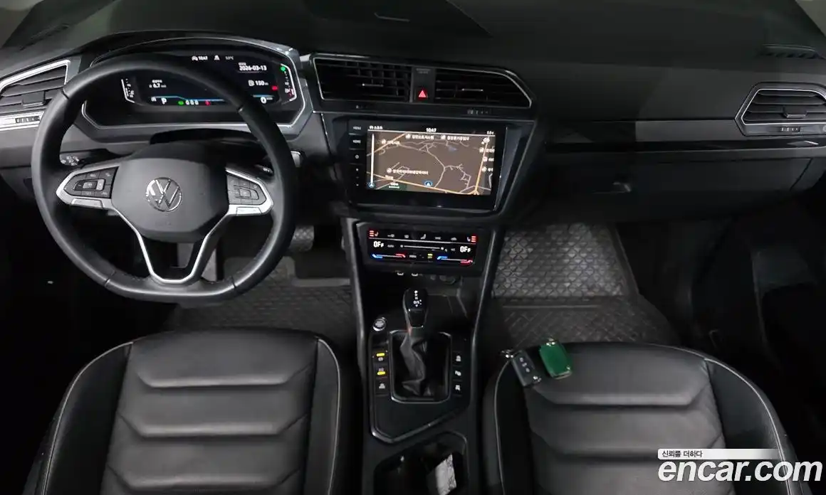 Volkswagen Tiguan 2023 2.0 Автомат в Москве № 629070, фото 7