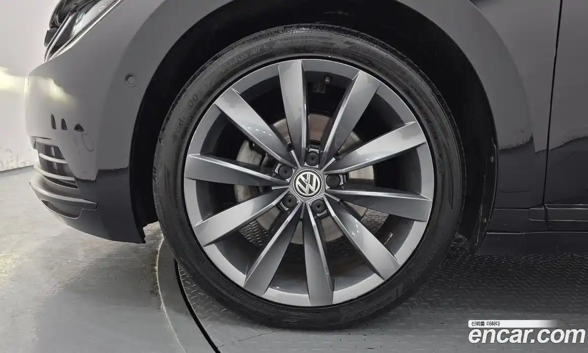 Volkswagen Arteon 2020 2.0 Автомат в Москве № 629100, фото 5