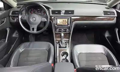 Volkswagen Passat 2015 2.0 Автомат в Москве № 629201, миниатюра 7