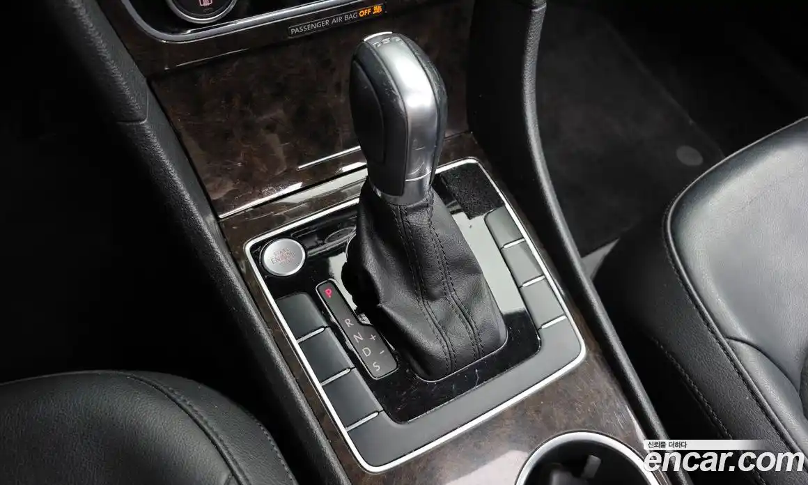 Volkswagen Passat 2015 2.0 Автомат в Москве № 629201, фото 9