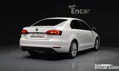 Volkswagen Jetta 2014 2.0 Автомат в Москве № 629206, миниатюра 2