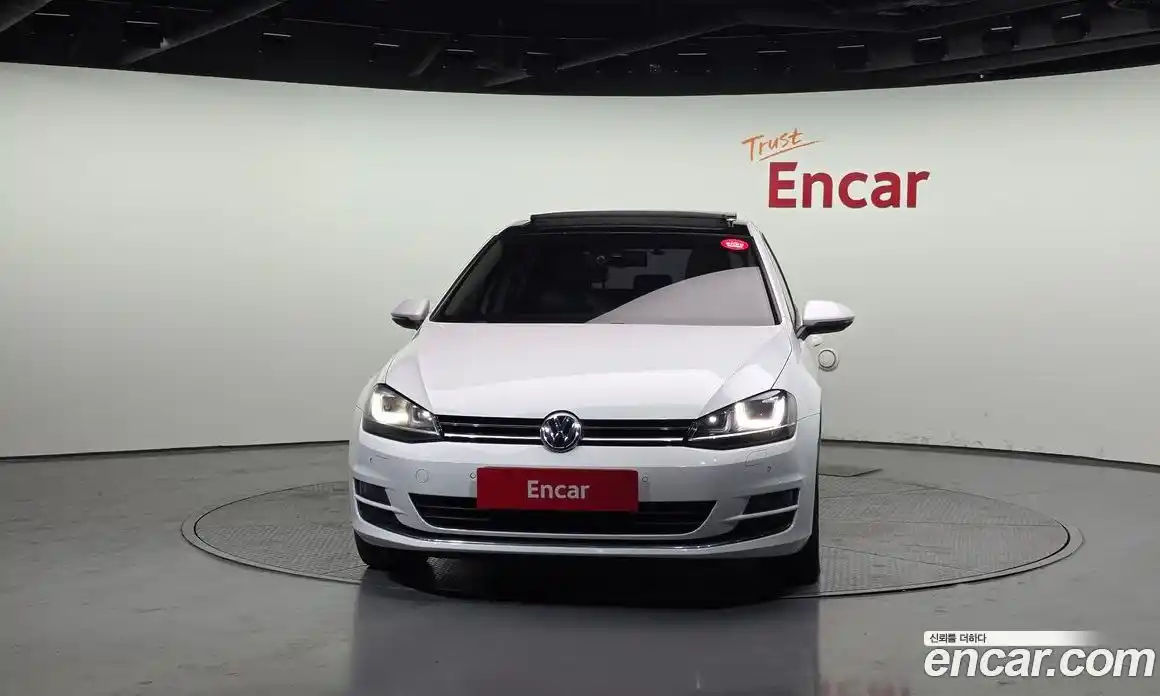 Volkswagen Golf 2016 2.0 Автомат в Москве № 629219, фото 3