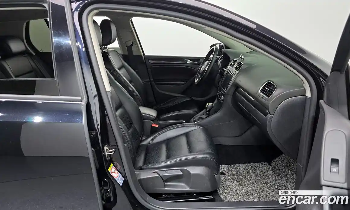 Volkswagen Golf 2012 2.0 Автомат в Москве № 629252, фото 11