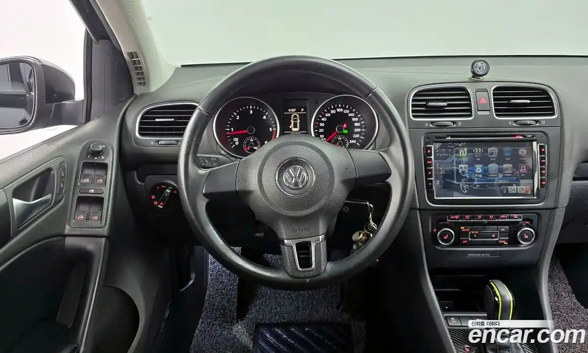 Volkswagen Golf 2012 2.0 Автомат в Москве № 629252, фото 13