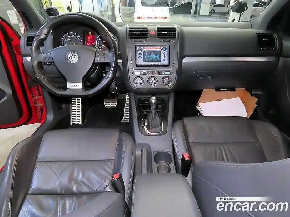 Volkswagen Golf 2009 2.0 Автомат в Москве № 629305, фото 11