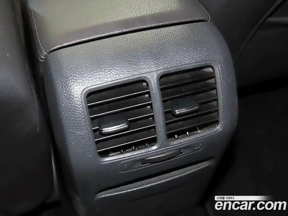 Volkswagen Golf 2009 2.0 Автомат в Москве № 629305, фото 8