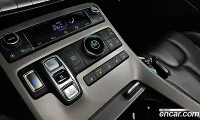 Hyundai Palisade 2022 2.2 Автомат в Москве № 126023, миниатюра 9