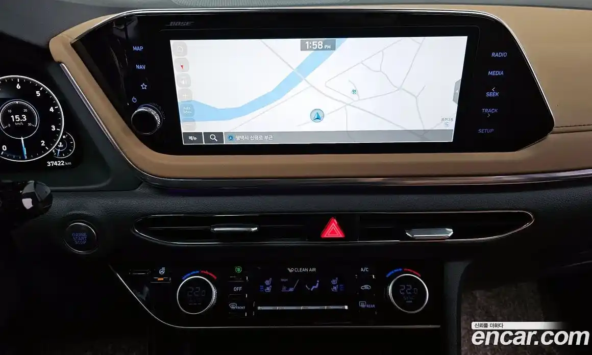 Hyundai Sonata 2022 2.0 Автомат в Москве № 126893, фото 14