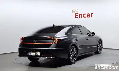 Hyundai Sonata 2022 2.0 Автомат в Москве № 126893, миниатюра 2