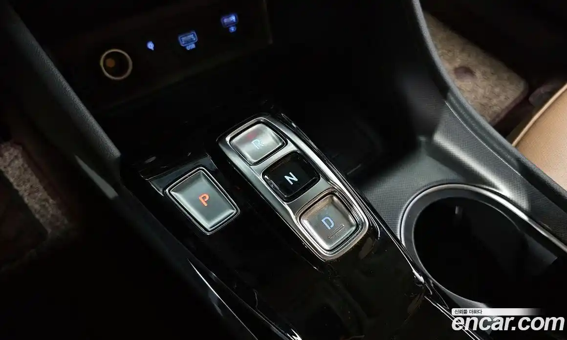 Hyundai Sonata 2022 2.0 Автомат в Москве № 126893, фото 9