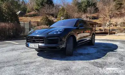 Porsche Cayenne 2023 3.0 Автомат в Москве № 165164, миниатюра 3
