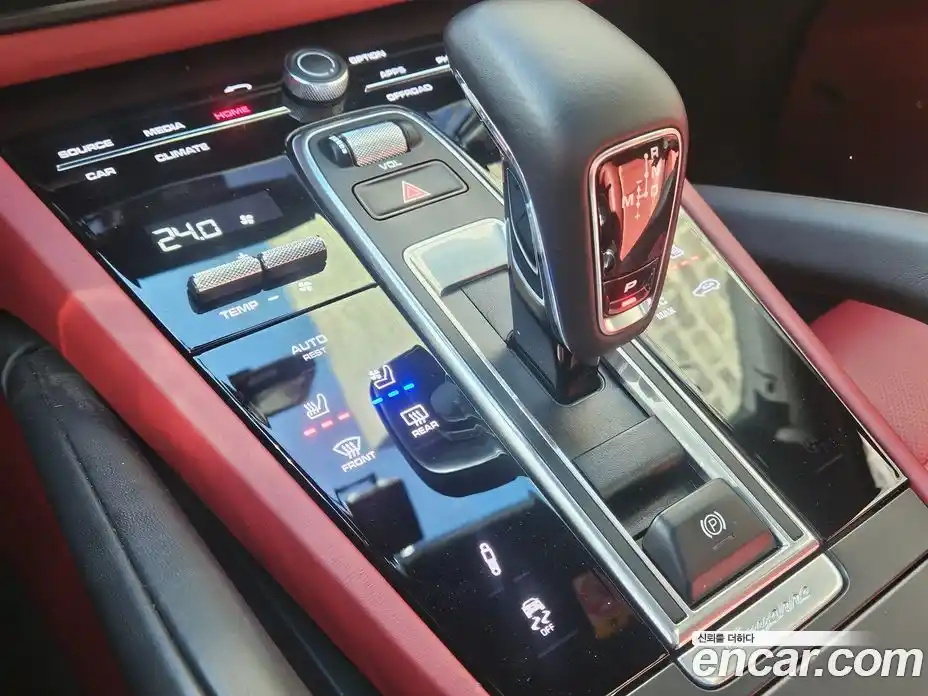 Porsche Cayenne 2023 3.0 Автомат в Москве № 165164, фото 9