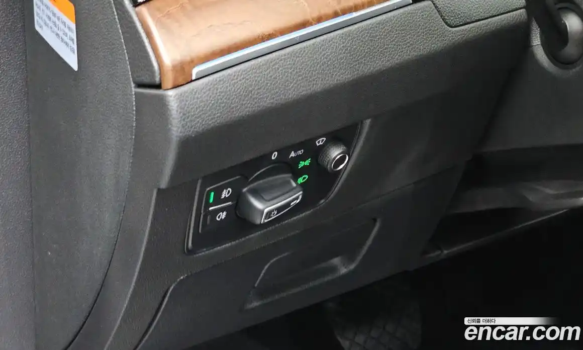 Volkswagen Passat 2018 2.0 Автомат в Москве № 168397, фото 14