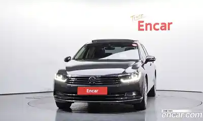 Volkswagen Passat 2018 2.0 Автомат в Москве № 168397, миниатюра 3