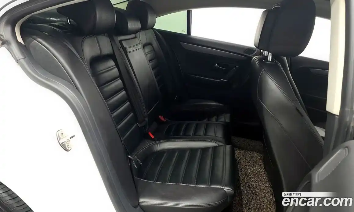 Volkswagen CC 2015 2.0 Автомат в Москве № 174178, фото 11