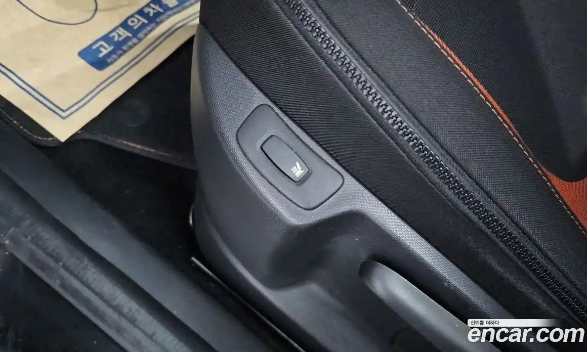 Renault QM3 2014 1.5 Автомат в Москве № 181641, фото 17