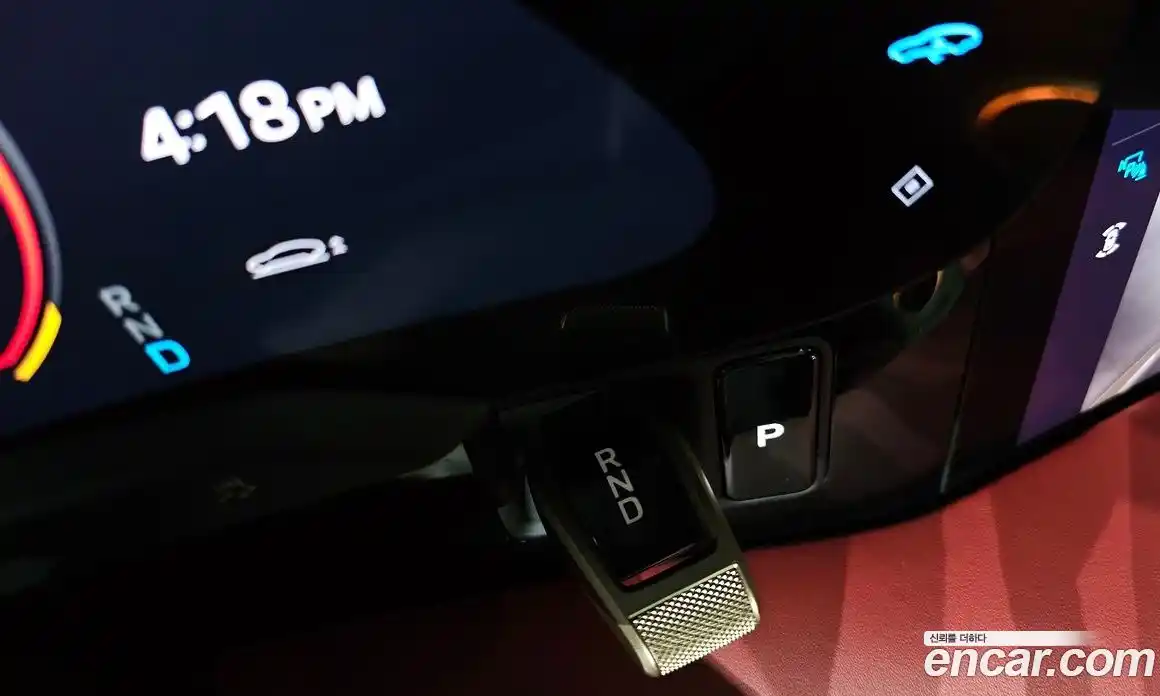 Porsche Taycan 2024 0.1 Автомат в Москве № 197310, фото 9