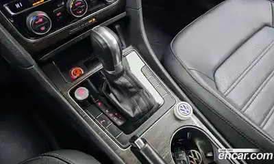 Volkswagen Passat 2016 1.8 Автомат в Москве № 199118, миниатюра 9