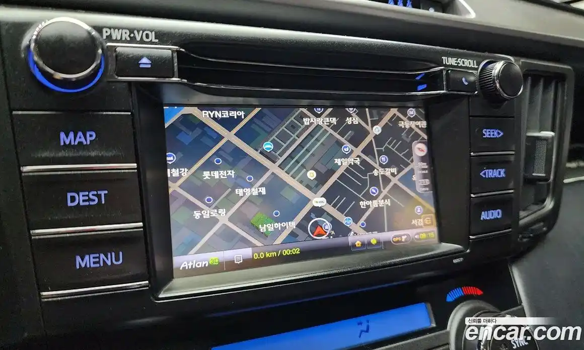 Toyota RAV4 2017 2.5 Автомат в Москве № 199704, фото 15