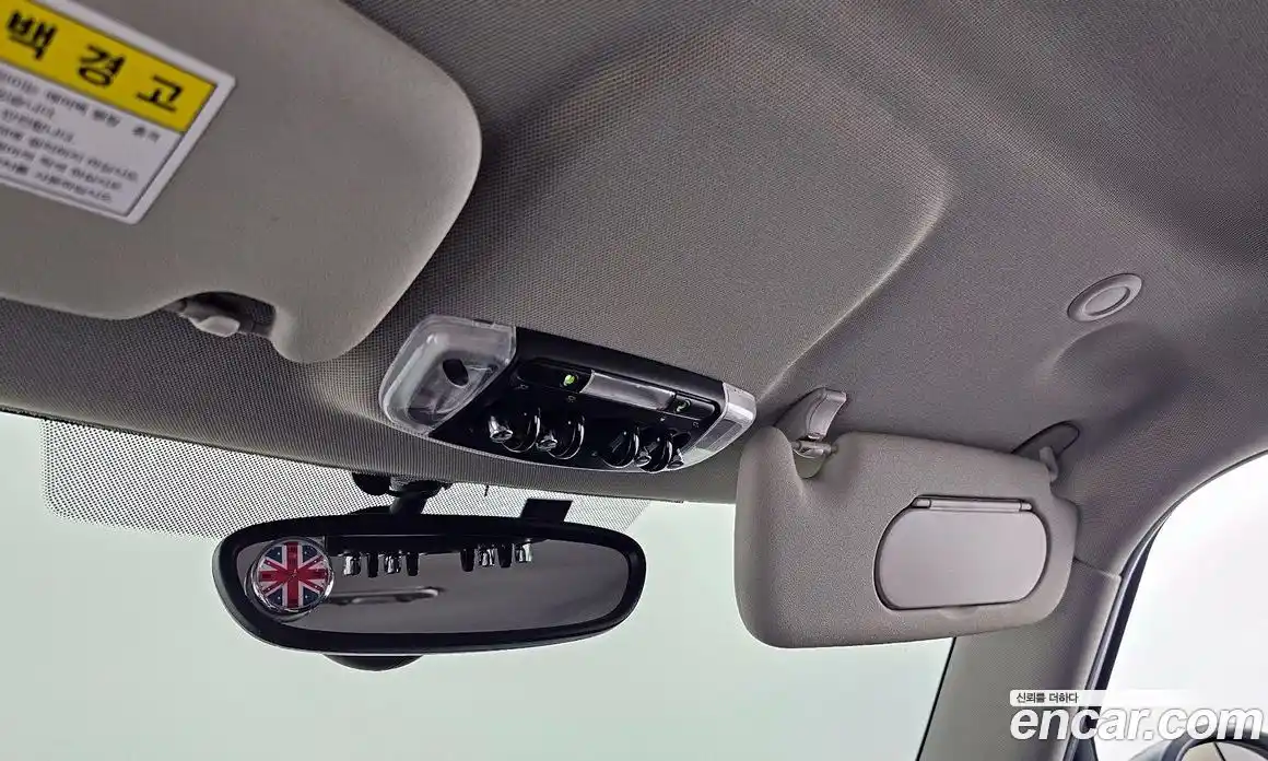 Mini Cooper 2017 1.5 Автомат в Москве № 202895, фото 19