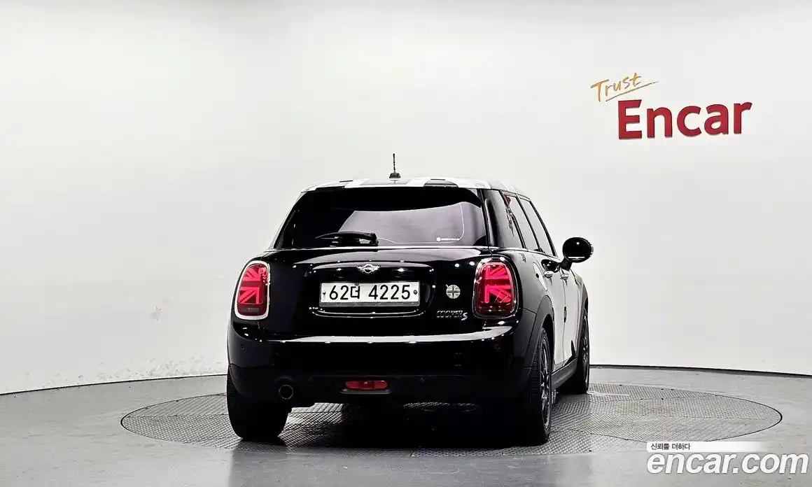 Mini Cooper 2017 1.5 Автомат в Москве № 202895, фото 4