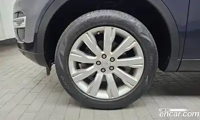 Land Rover Discovery Sport 2016 2.0 Автомат в Москве № 213658, миниатюра 5